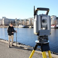 Trimble S7